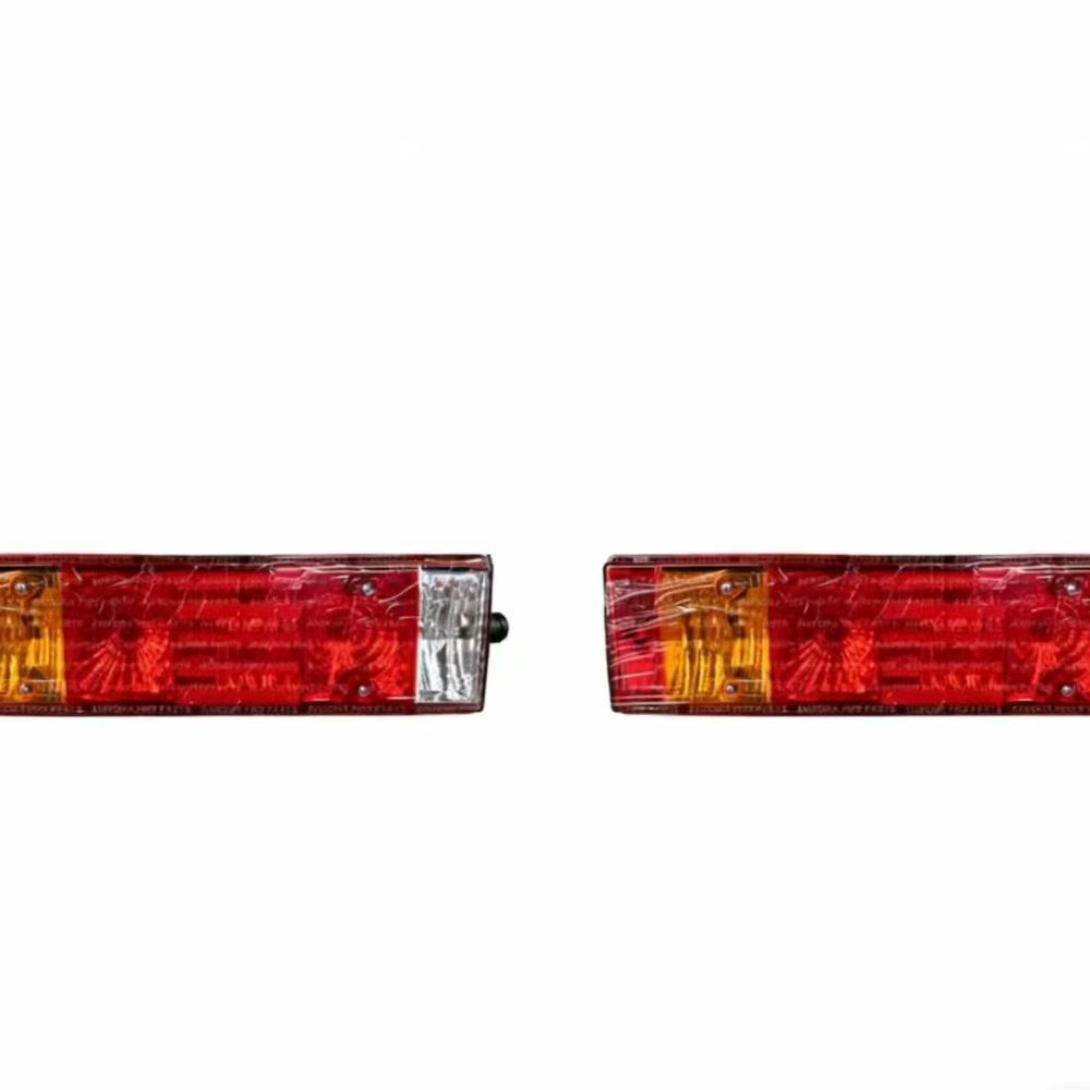 Sklop luči zadnje zadnje luči Shacman F3000 81252256464 81252256465